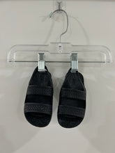 Load image into Gallery viewer, Toddler J Slip Sandals
