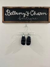 Load image into Gallery viewer, Toddler J Slip Sandals
