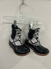 Load image into Gallery viewer, Snakeskin Duck Boots
