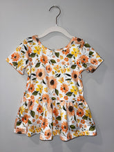 Load image into Gallery viewer, Golden Flower Bummie Set
