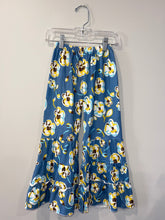 Load image into Gallery viewer, Yellow &amp; Blue Floral Set
